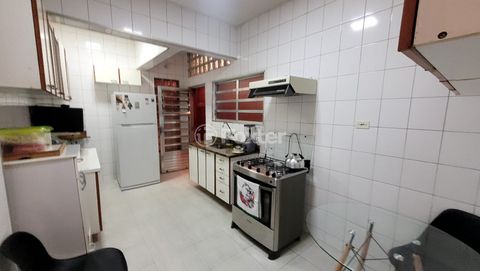 Image 6 - 870805