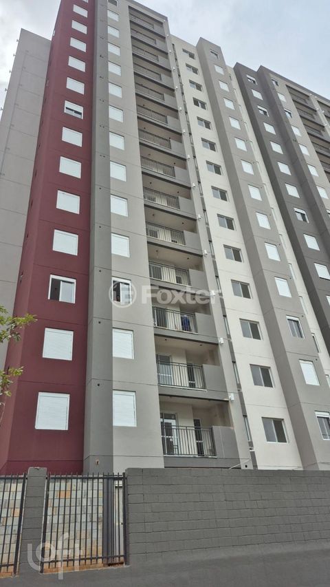 Image 5 - 870813