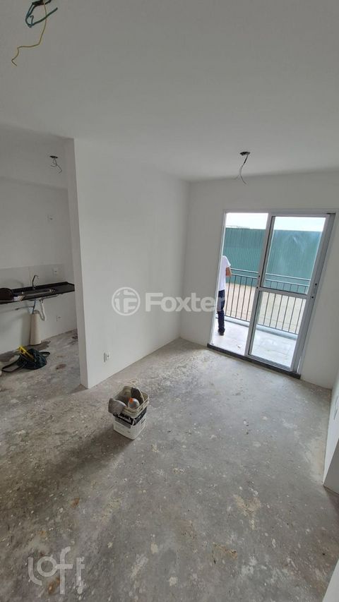 Image 6 - 870813
