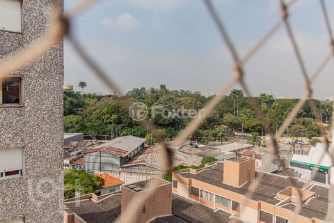 Image 8 - 870838