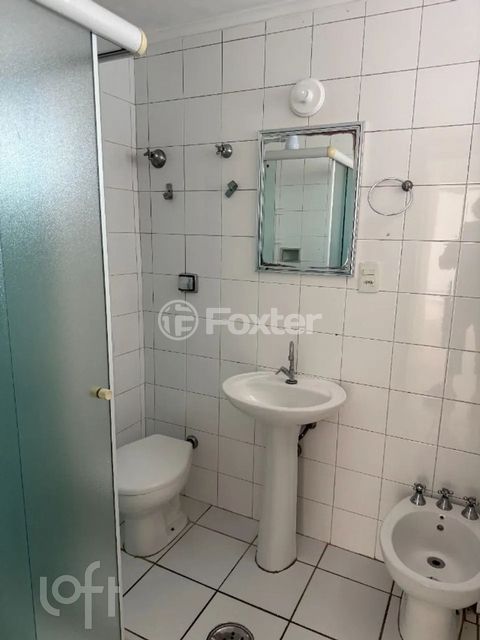 Image 8 - 870838