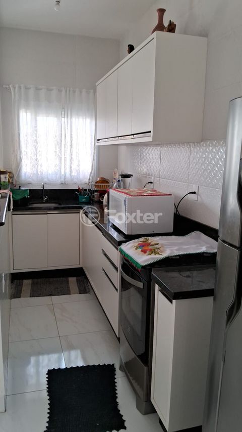 Image 7 - 870896