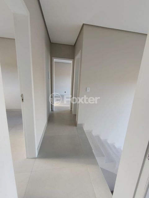 Image 5 - 870902