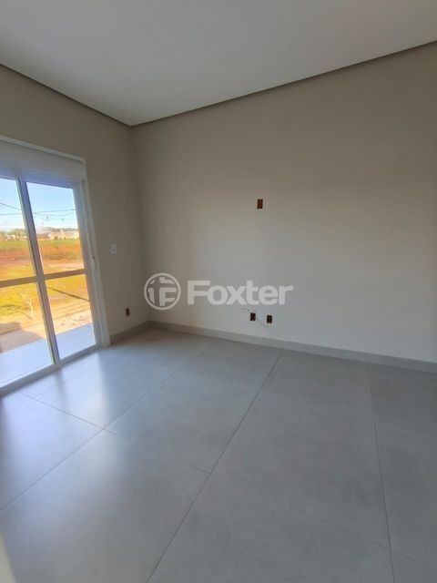 Image 7 - 870902