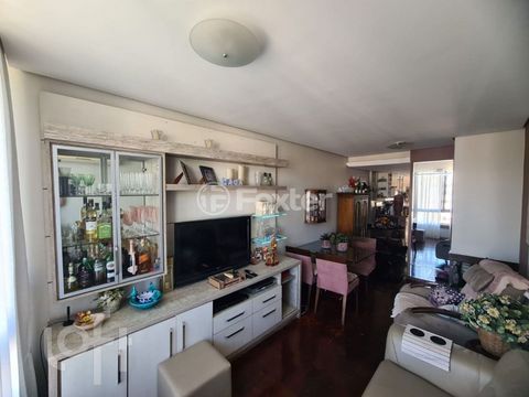 Image 3 - 870910
