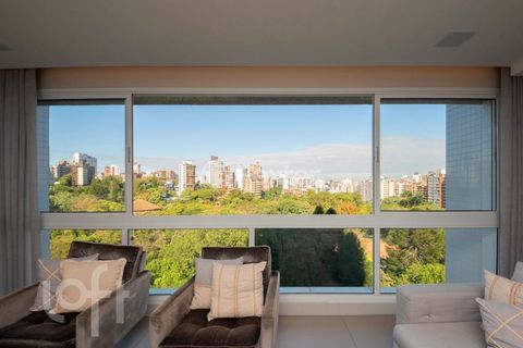 Image 6 - 870913