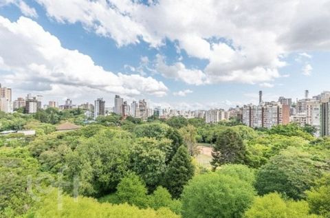 Image 1 - 870913