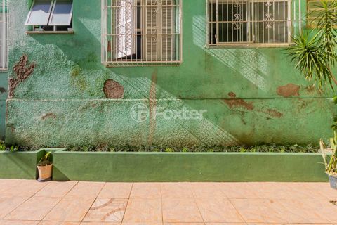 Image 9 - 870928