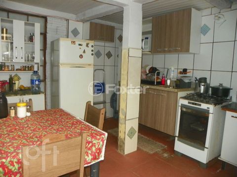 Image 10 - 870939