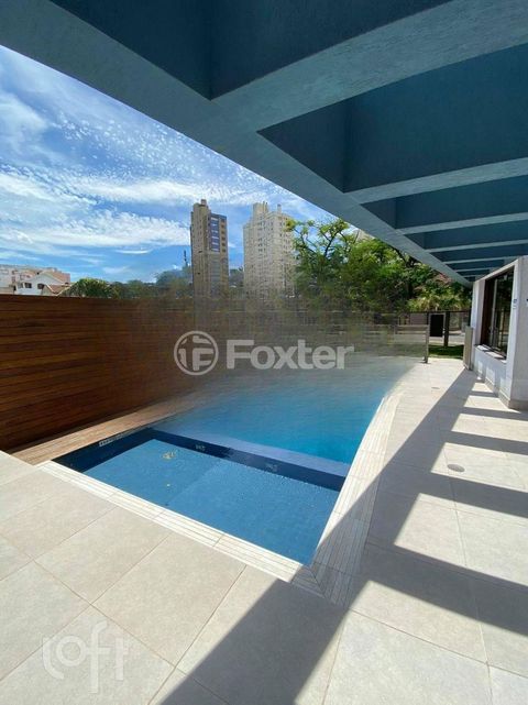 Image 9 - 870948