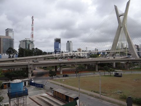Image 10 - 870971