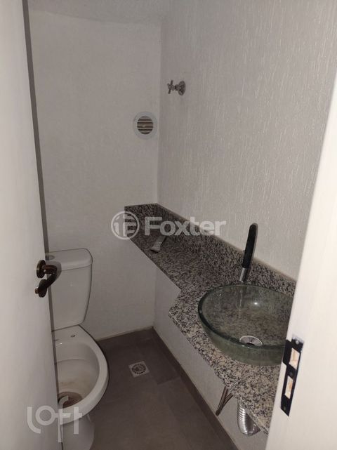 Image 7 - 870972