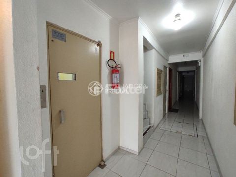 Image 9 - 870974