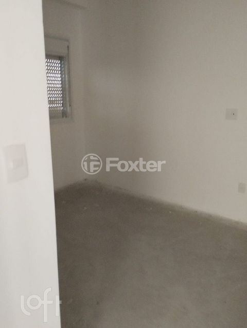 Image 4 - 870981