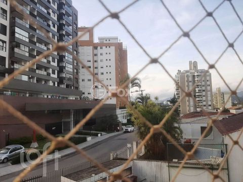 Image 6 - 870985