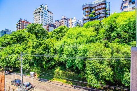 Image 11 - 870994