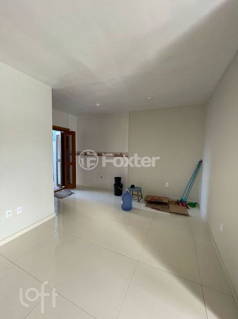 Image 7 - 871001