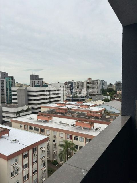 Image 16 - 871002