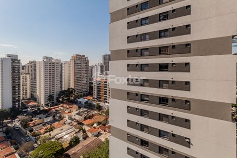 Image 4 - 871071