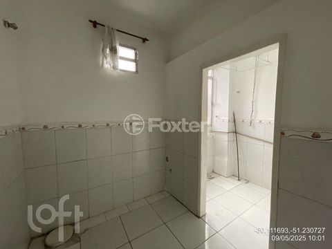 Image 1 - 871079