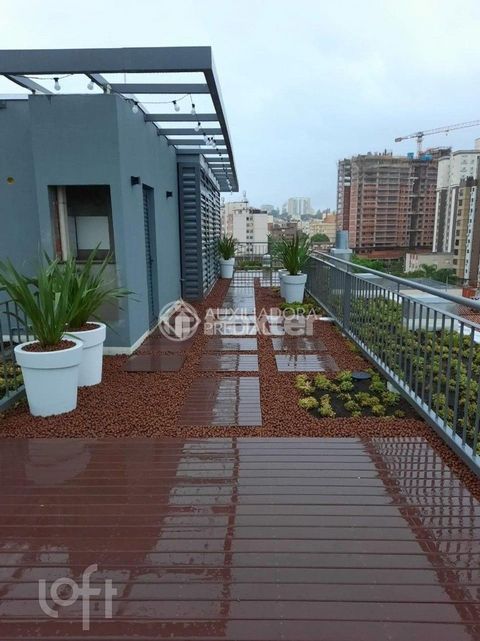 Image 8 - 871140