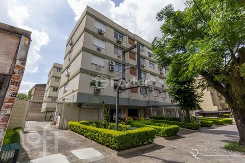 Image 19 - 871152