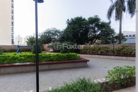 Image 16 - 871328