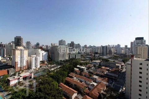 Image 16 - 871339