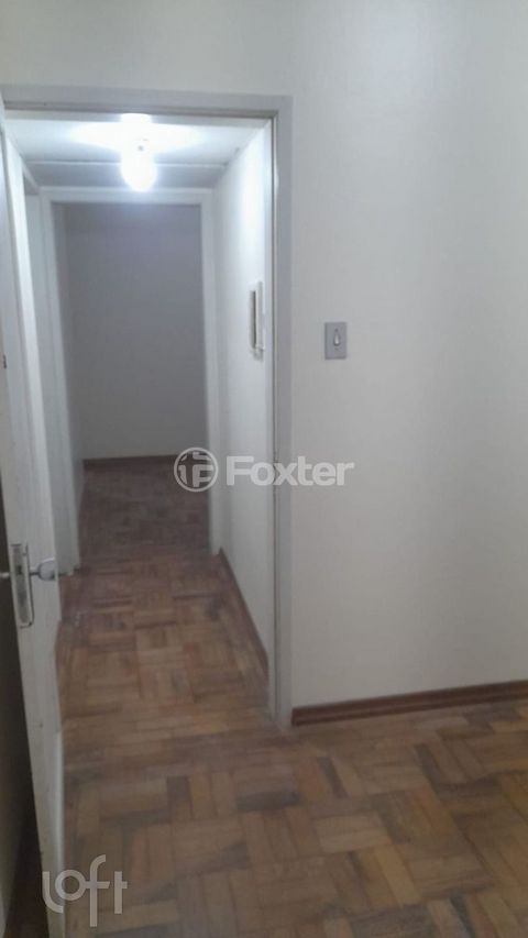 Image 9 - 871349
