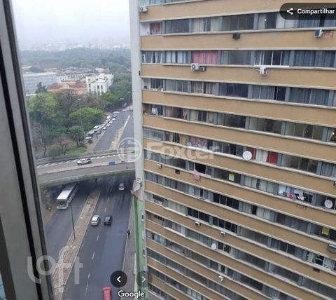 Image 8 - 871375