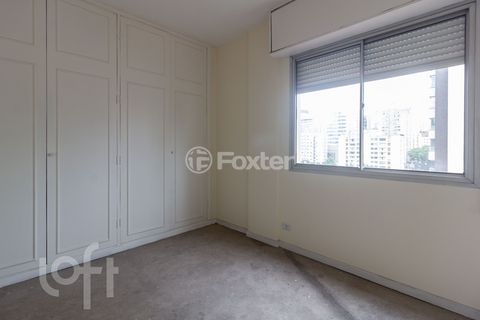 Image 7 - 871380