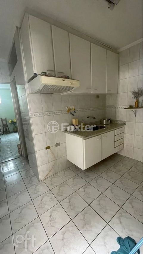 Image 10 - 871385