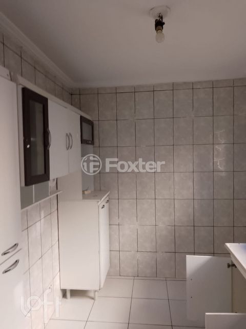 Image 5 - 871388