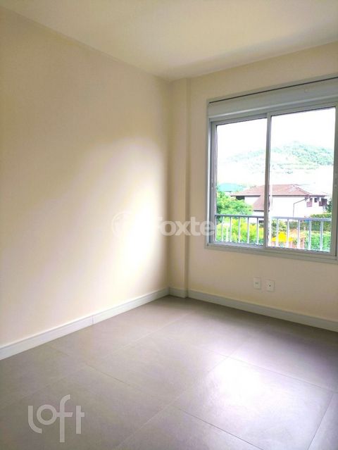 Image 9 - 871403