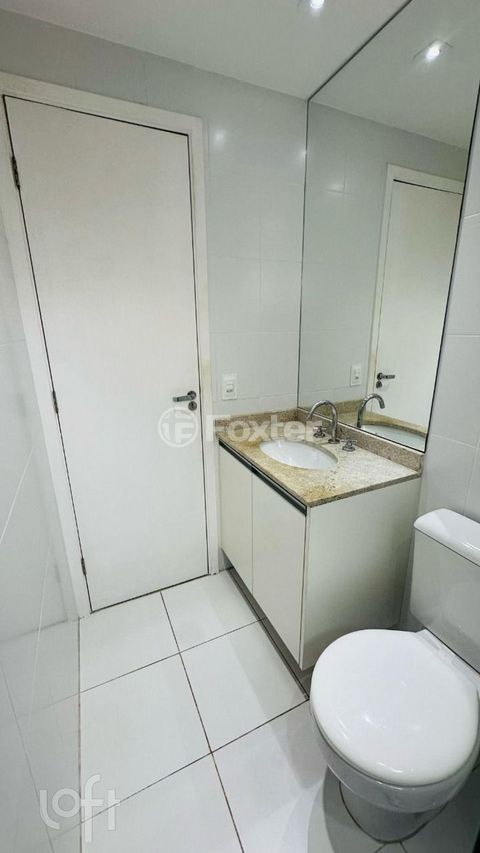 Image 10 - 871439