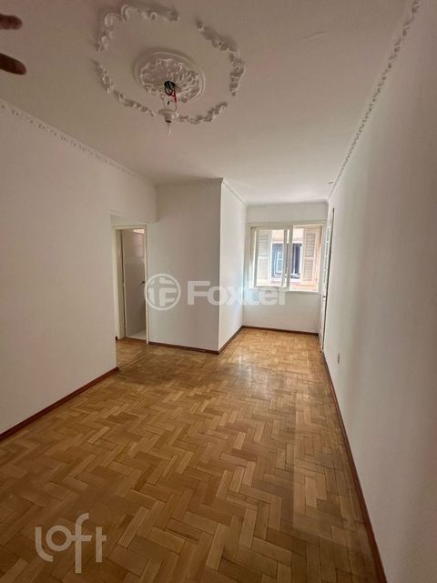 Image 1 - 871454