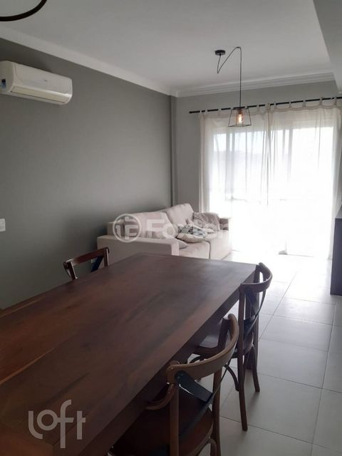 Image 7 - 871533