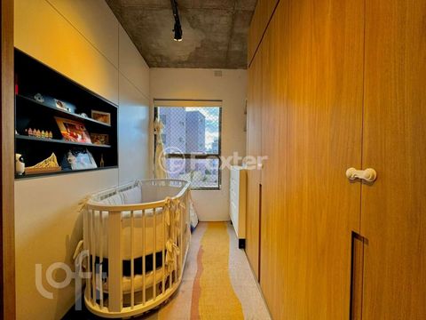 Image 7 - 871534