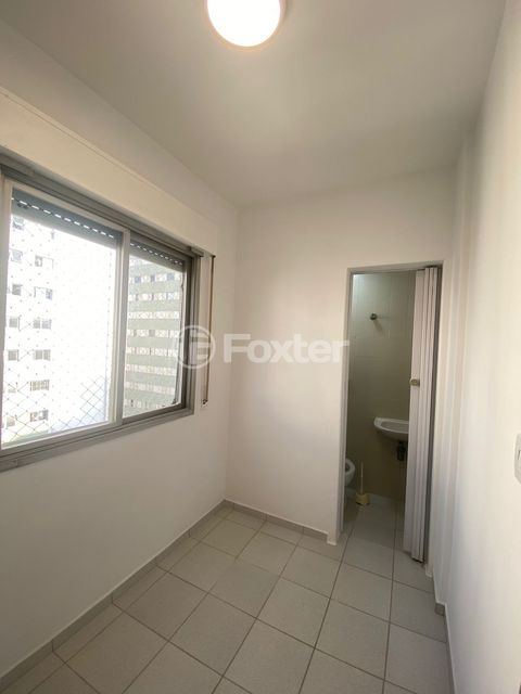 Image 3 - 871535