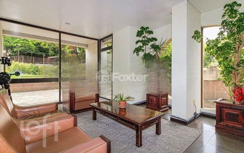 Image 1 - 871594