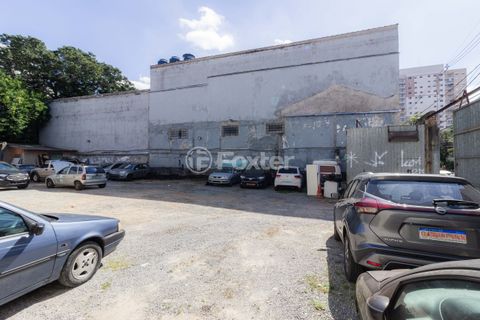 Image 4 - 871730