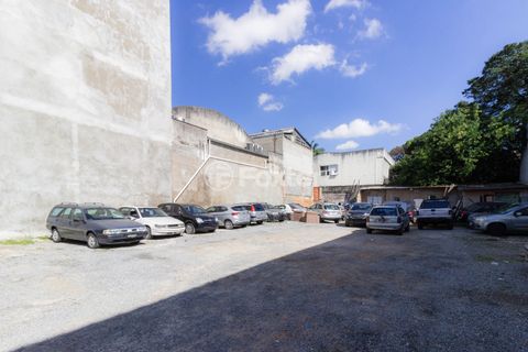 Image 6 - 871730