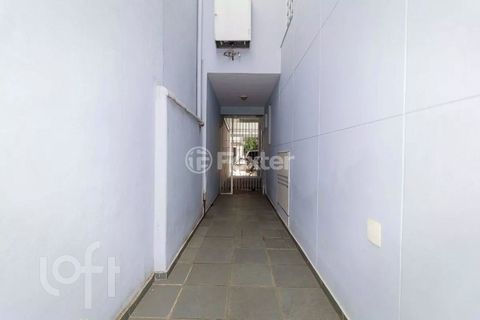 Image 1 - 871740