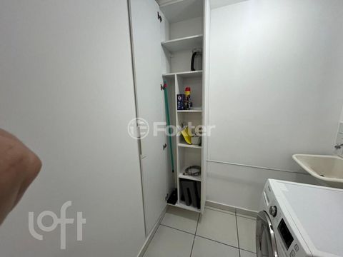 Image 9 - 871751