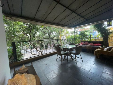 Image 3 - 871752