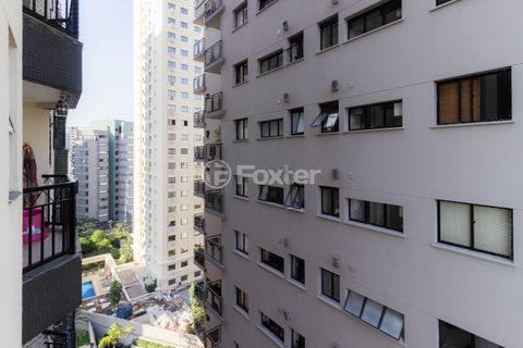 Image 7 - 871765
