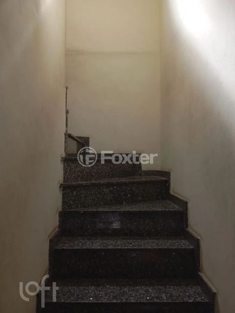 Image 1 - 871783