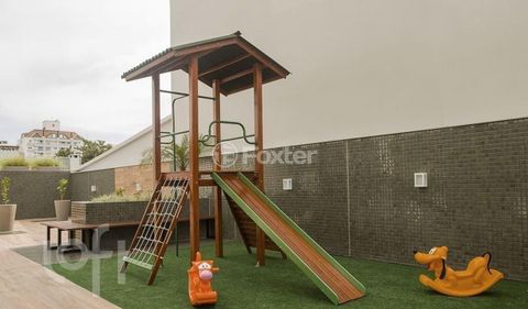 Image 8 - 871797
