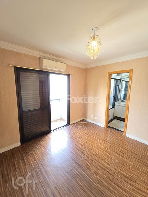 Image 7 - 871798