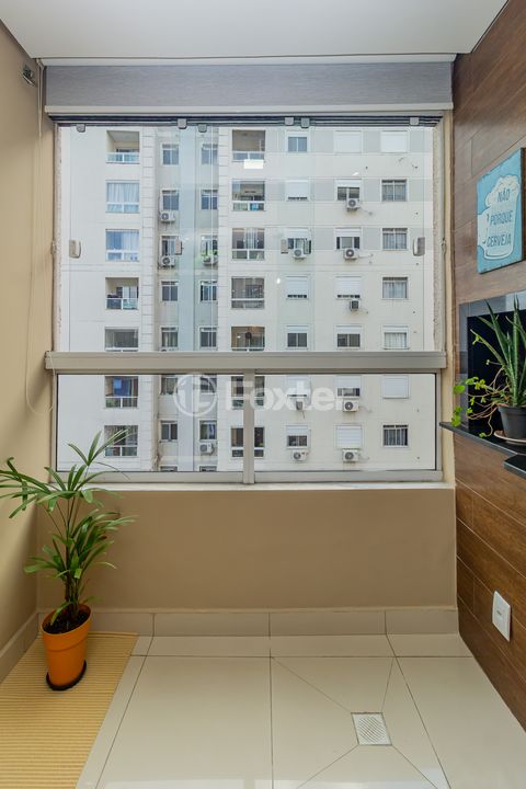 Image 7 - 871800